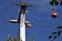 Koelner Seilbahn Gondel blieb haengen Koeln Linksrheinisch P013